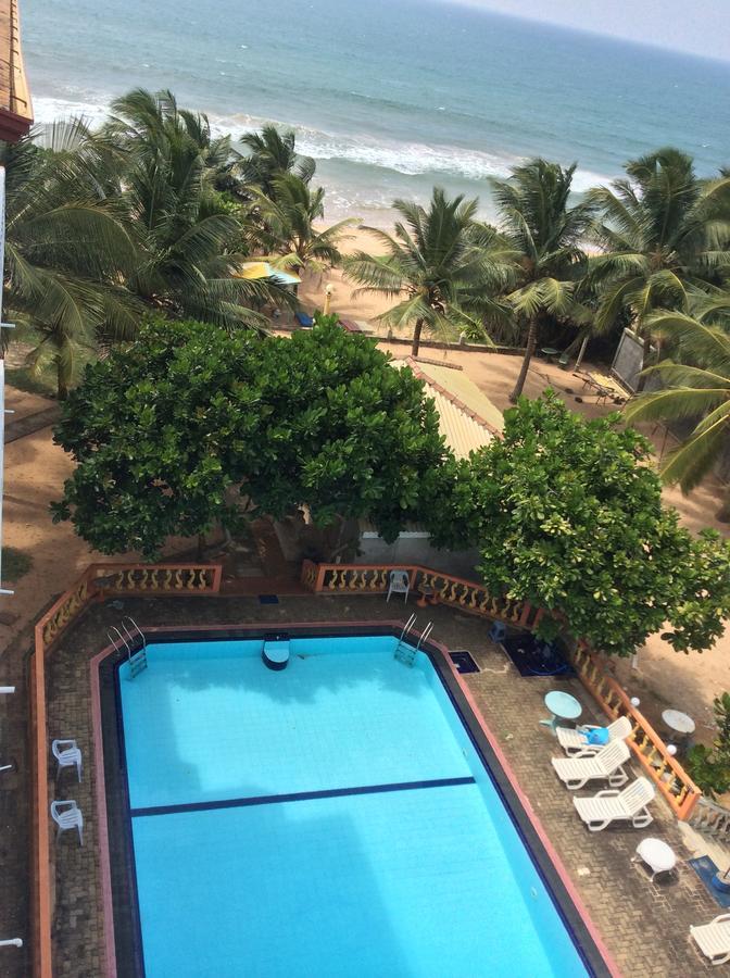 Oasey Ayurveda Hotel Bentota Bagian luar foto