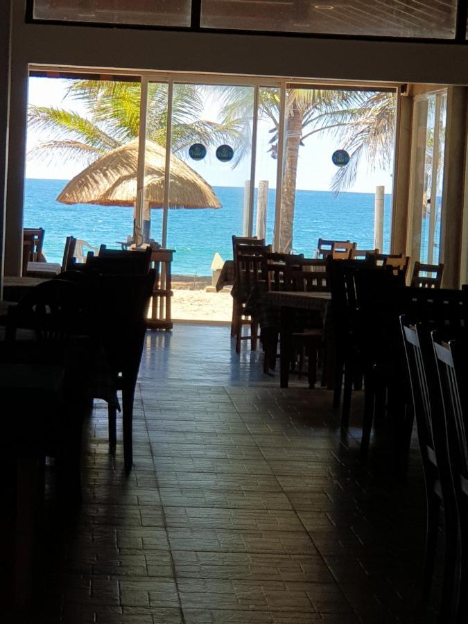 Oasey Ayurveda Hotel Bentota Bagian luar foto